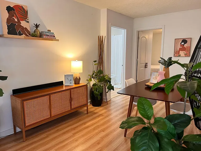 5520 Summit Ave #3 — Photo 8