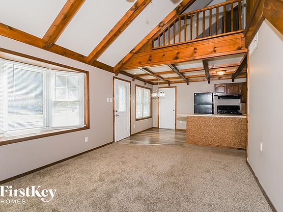 4th image of 993 Chesswood Dr