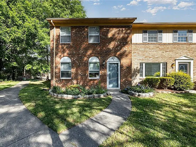 3911 Pioneer Way — Photo 1