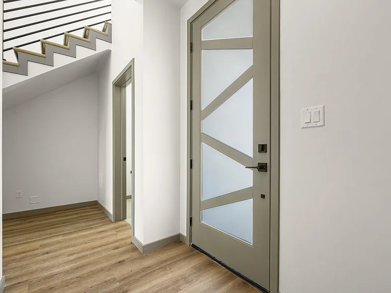 367 Toms Canyon Dr #1 — Photo 8