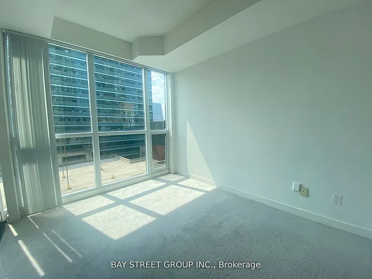 770 Bay St #1010 — Photo 9