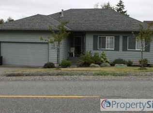 1354 Sealawn Blvd, Freeland, WA 98249