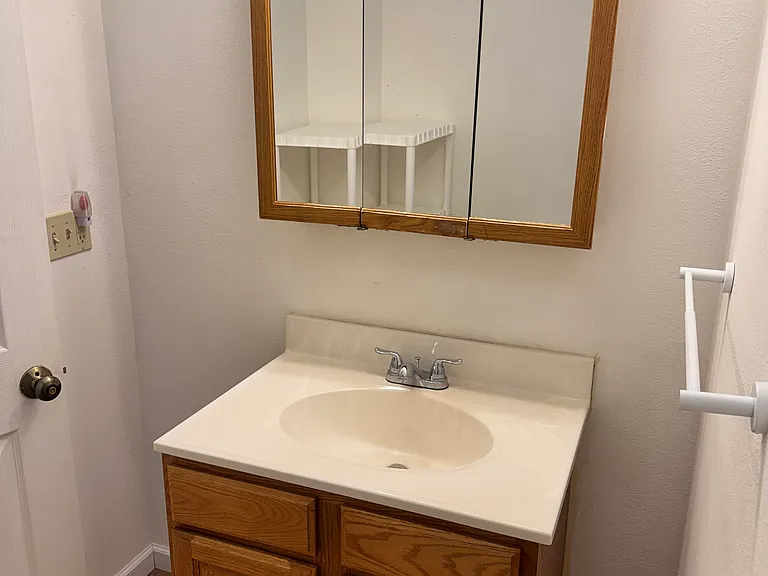 101 Fairmont Ave #301 — Photo 10