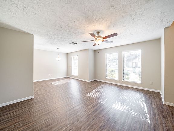 4th image of 20910 Park Canyon Dr