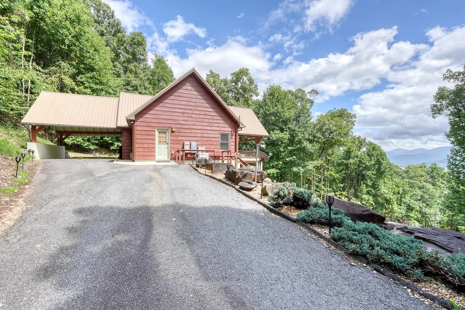 358 Kellie Dr II - 1 — Photo 4
