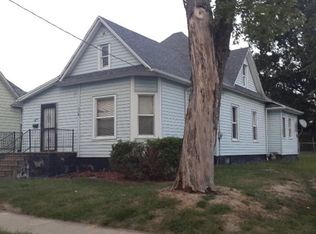 15 Schultz St, Danville, IL 61832