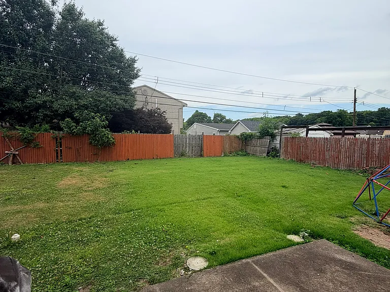 89 Timber Ln — Photo 11