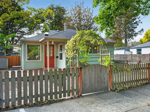 4975 SW Main Ave, Beaverton, OR 97005