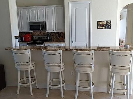 3rd image of 25341 Canterbury Dr