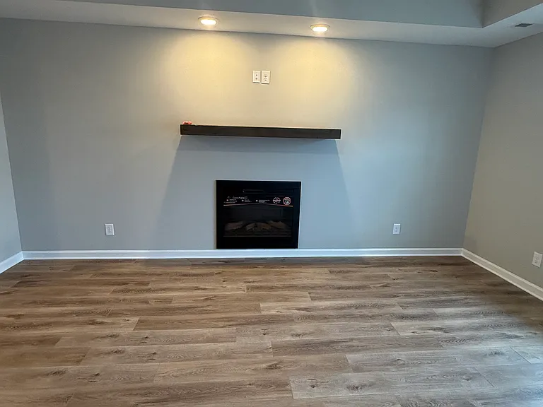 1359 Mourning Cloak Dr — Photo 4