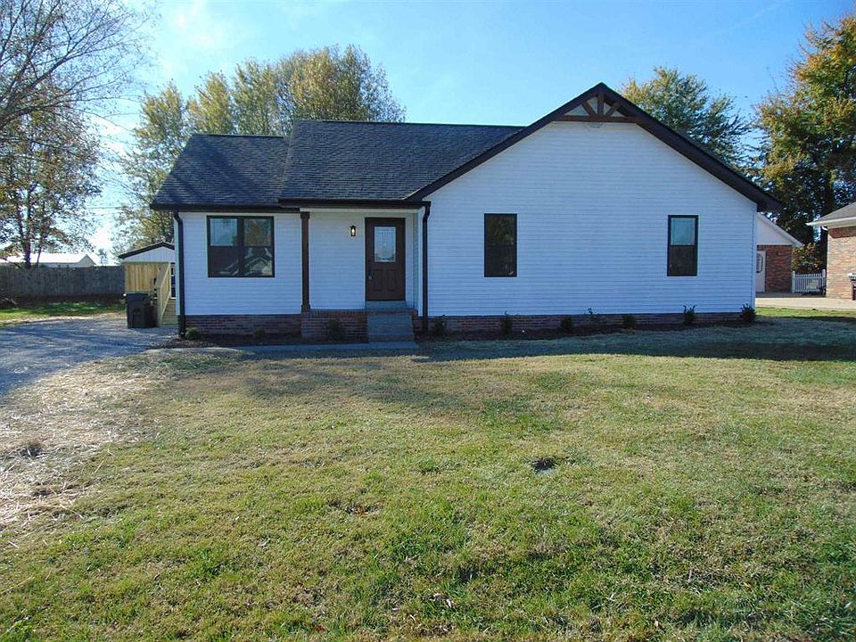 1st image of 123 Picnic Ln