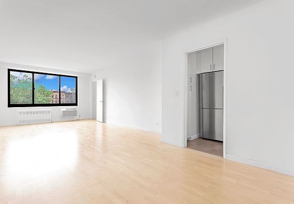 3rd image of 470 Lenox Ave APT 5G