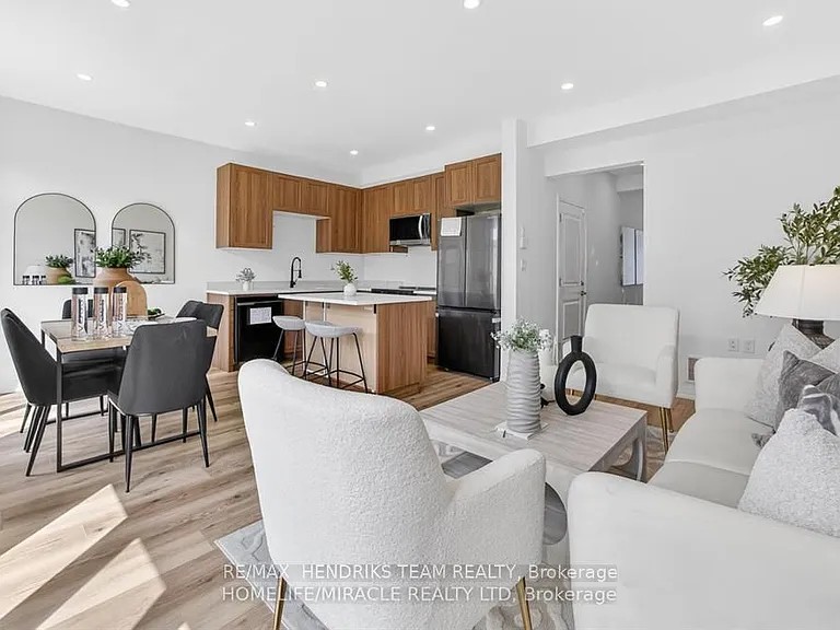 7353 Marvel Dr — Photo 7