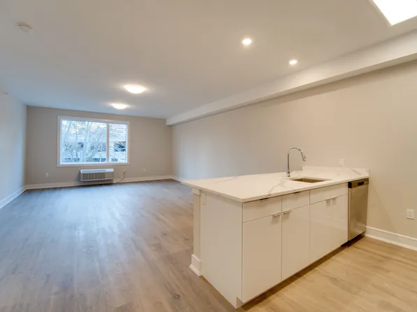 42 Spring St #305, Morristown, NJ 07960