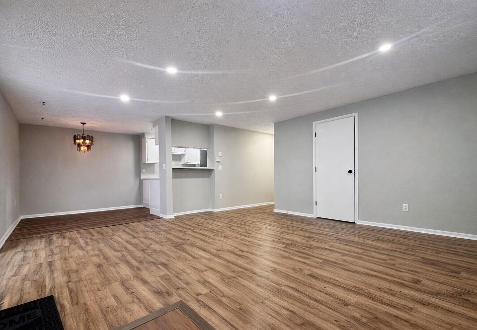 1st image of 2471 Nassau Dr