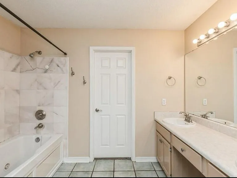 9637 Leeward Way — Photo 20