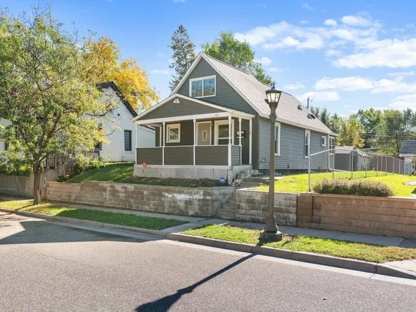 112 Lawson Ave E, Saint Paul, MN 55117
