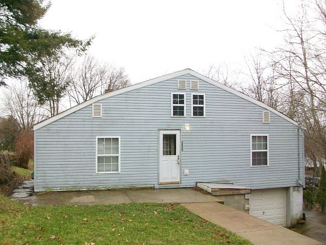 1st image of 1210 Bechtel Ave