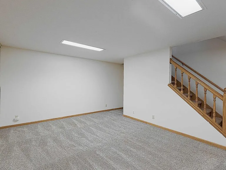 1101 Knox St — Photo 16