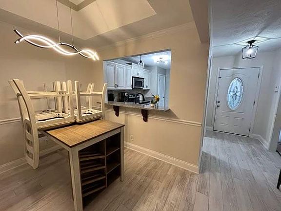 Facing the front door