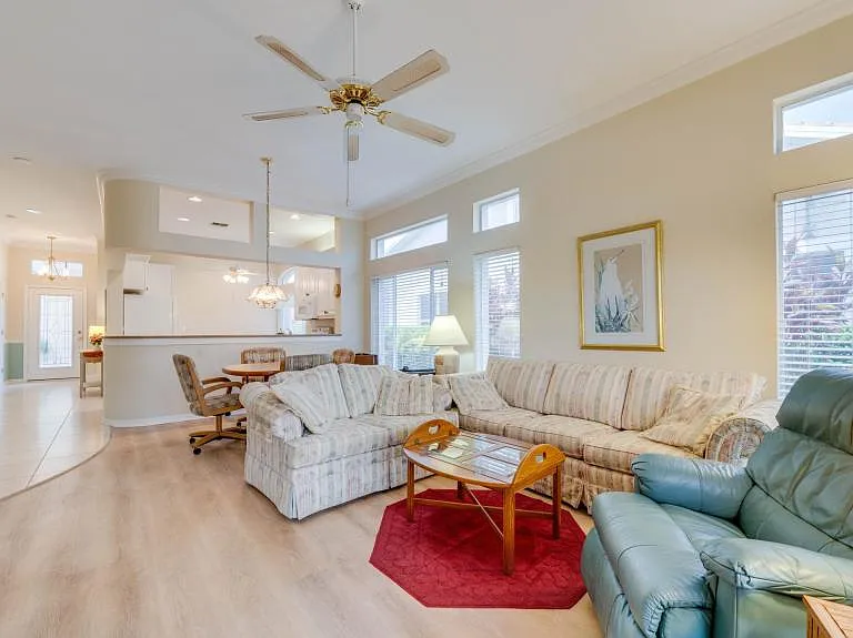 12774 Devonshire Lakes Cir — Photo 14