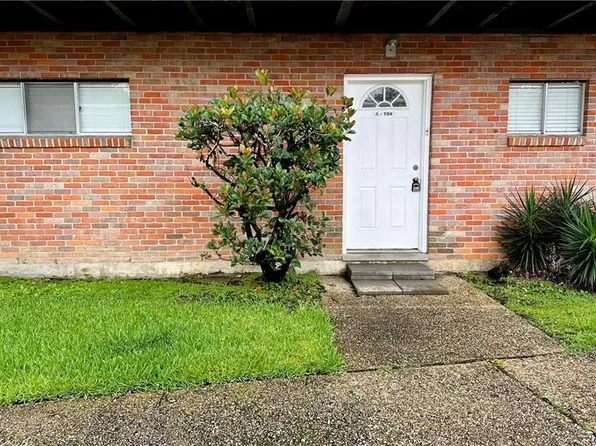 3838 Pontchartrain Dr APT A104, Slidell, LA 70458