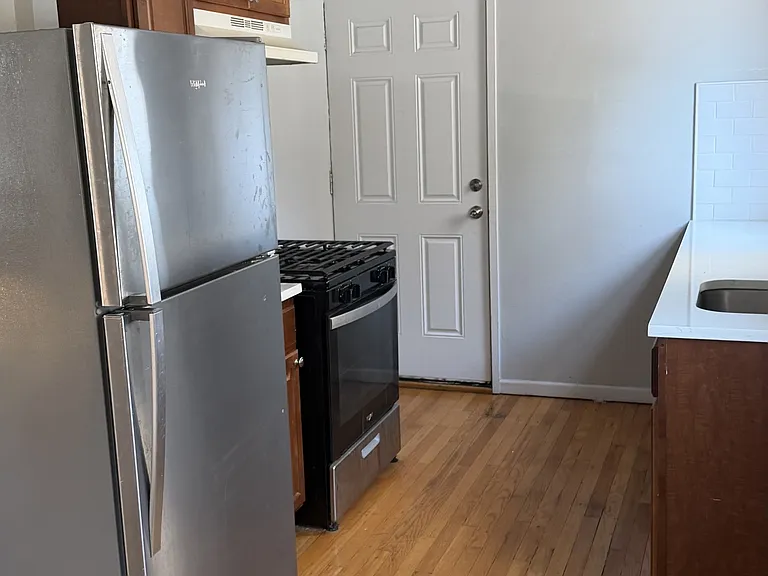 5519 S Everett Ave #19-2S — Photo 16