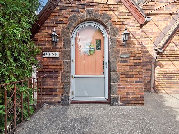 3rd image of 15636 Normandy Ave