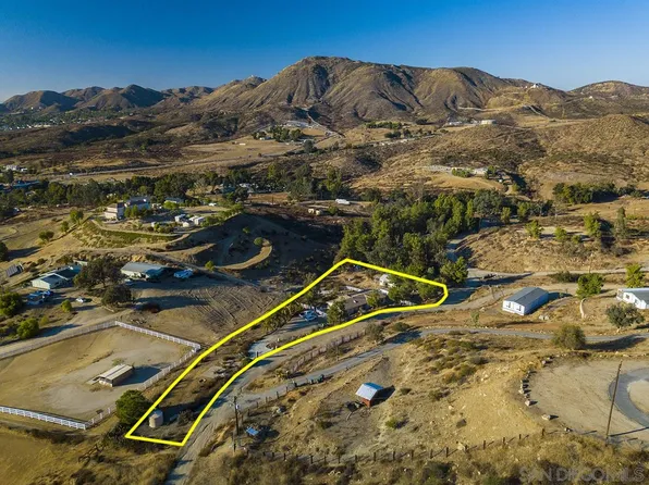 24065 Oak Circle Dr, Wildomar, CA 92595