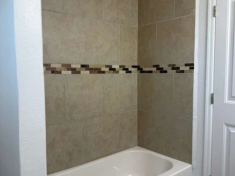3625 N 38th St #75 — Photo 9