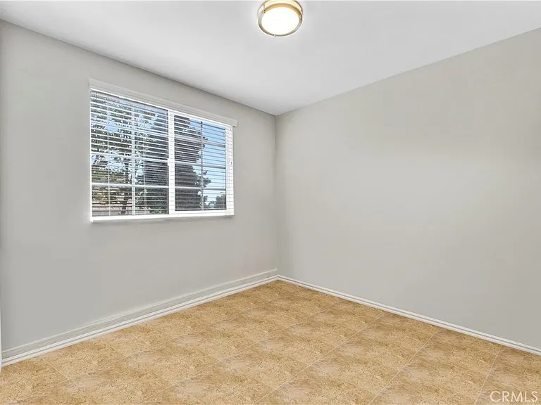1522 Sunbluff Dr — Photo 26