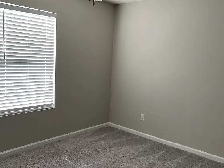 4440 Silverton Rd — Photo 8