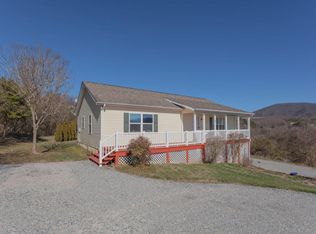 110 Sunset Rdg, Buena Vista, VA 24416