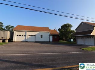 5324 Indian Creek Rd, Macungie, PA 18062