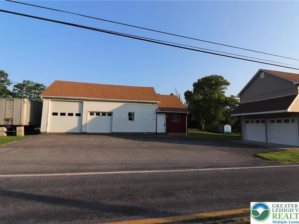 5324 Indian Creek Rd, Macungie, PA 18062