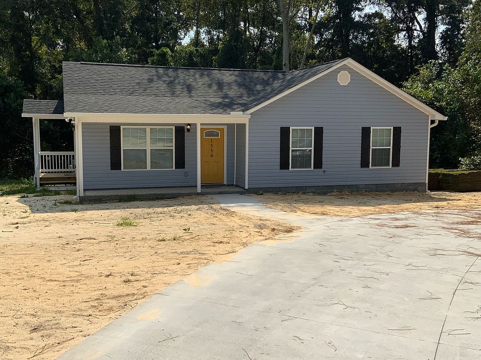 2nd image of 1556 Bradley Rd