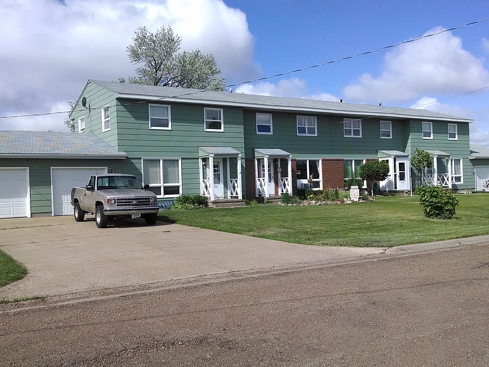 1st image of 393 Hickory St Unit B