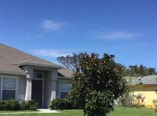 722 Squirrel Ct, Kissimmee, FL 34758