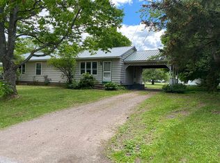 38 Lamell Ave, Essex Junction, VT 05452