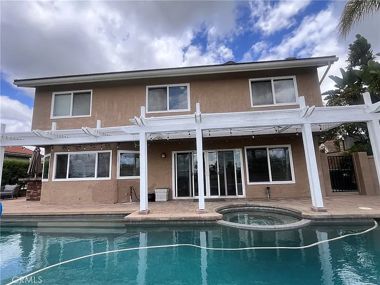 26491 Loma Verde — Photo 4
