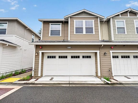 3rd image of 3525 Teeling Ct