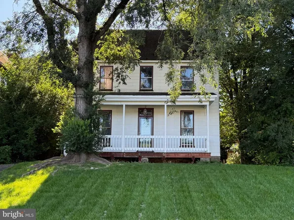 507 Easton Rd, Riegelsville, PA 18077