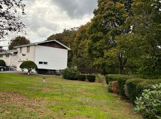 14 Zito Dr, Saugus, MA 01906