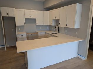 391 Springfield Ave #3H, Berkeley Heights, NJ 07922