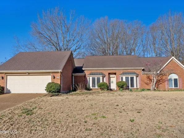 2601 Bienville Rd, Nesbit, MS 38651