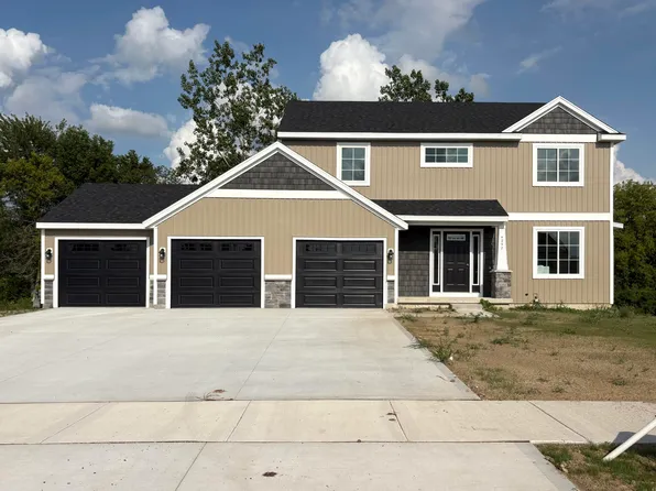 4257 Old Farm Dr, Wayland, MI 49348