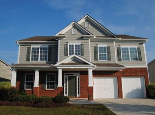5550 Fieldgreen Dr, Cumming, GA 30028