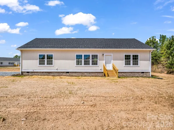 145 Prosperity Way, Forest City, NC 28043