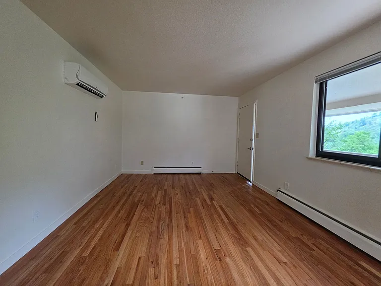 101 Canyon — Photo 10