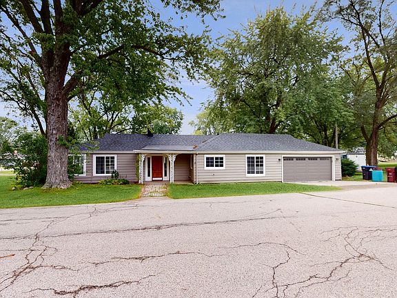 5th image of 2909 Shorewood Dr